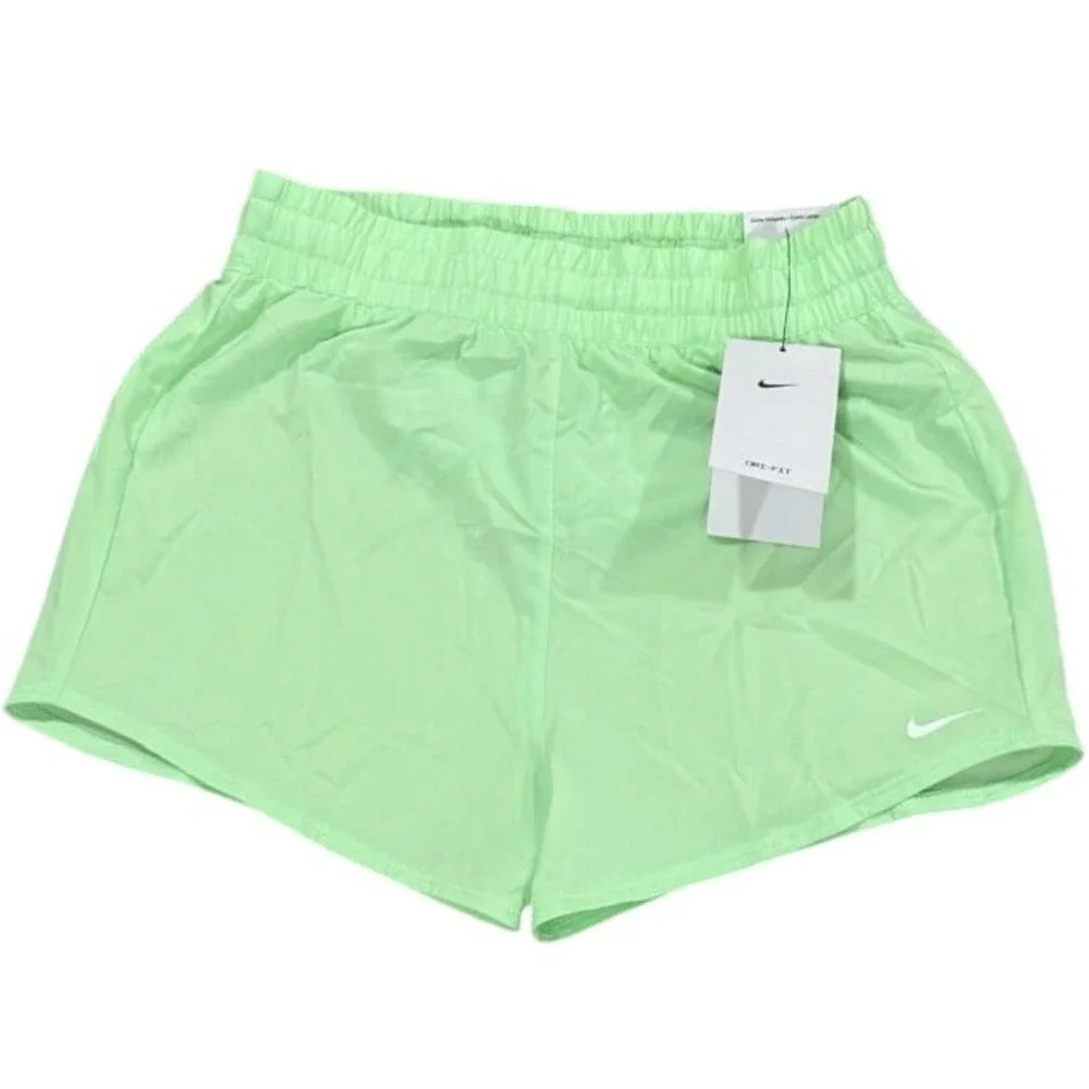 Nike Dri-FIT Training Shorts Kids Small (5-6 years) Lime Green NWT